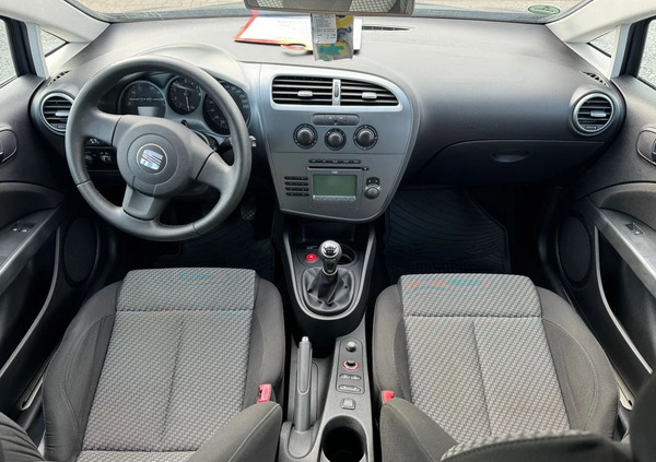 Seat Leon cena 20999 przebieg: 160000, rok produkcji 2008 z Żory małe 529